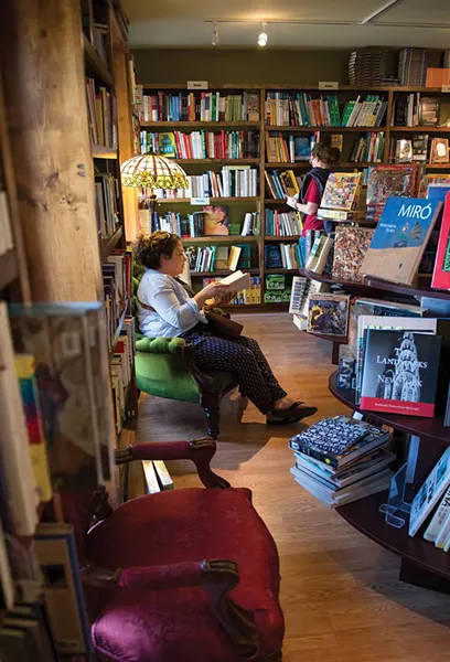Ye Old Warwick Book Shoppe - CHRISTINE ASHBURN