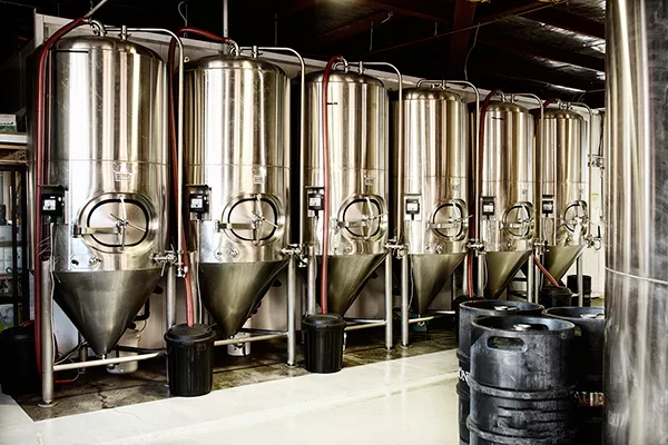 VOYAGER BREWING