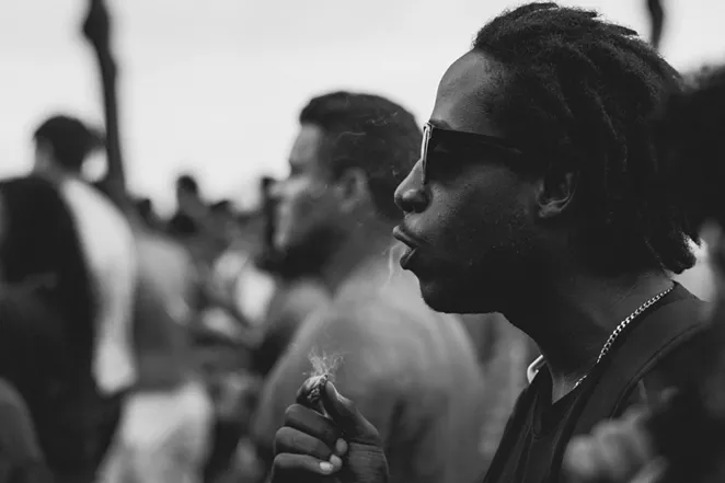 UNSPLASH
