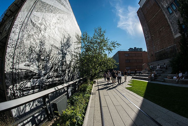 People walk on the High Line, an elevated greenway in New York City. - U.S. DEPT. OF AGRICULTURE