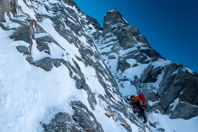 Mixed climbing on Mt. MacDonald. - CHRIS WRIGHT