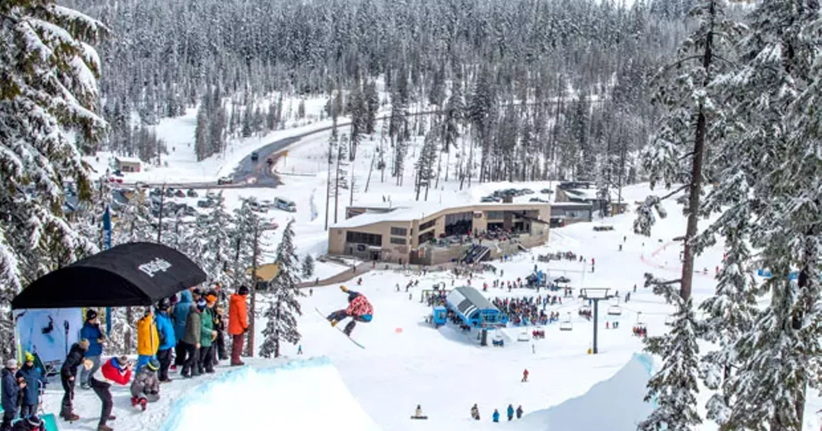 Surfing on Snow The Source Weekly Bend, Oregon