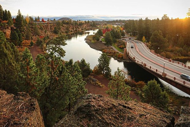 Bend sure is beautiful this time of year! Nice shot from @zavib. Tag @sourceweekly on Instagram &#10;to be featured in Lightmeter. - @ZAVIB