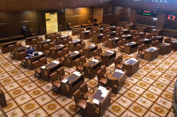Sen. Tim Knopp (R-Bend) alone on the Senate floor on Fri., March 6. - BEN SCHIMMOLLER