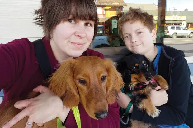 Selfie of Mindy and Damian Noe - SUBMITTED
