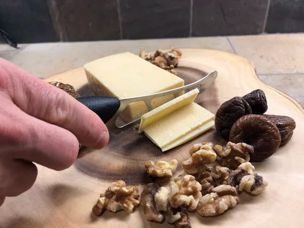 Love camembert, brie, cheddar, gouda or blue? This Cutco serrated knife will easily slice any cheese. - LISA SIPE