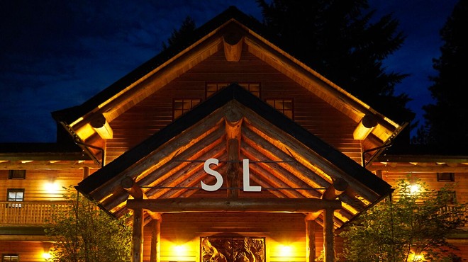 The Suttle Lodge & Boathouse