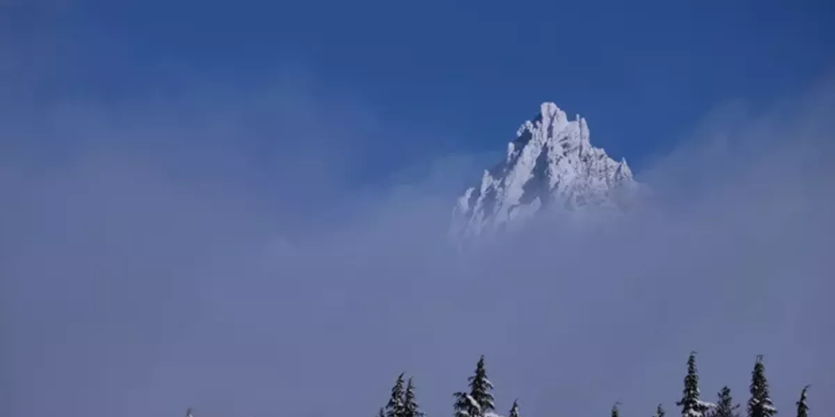 "Snowsplore" Santiam Pass - Vimarsana News