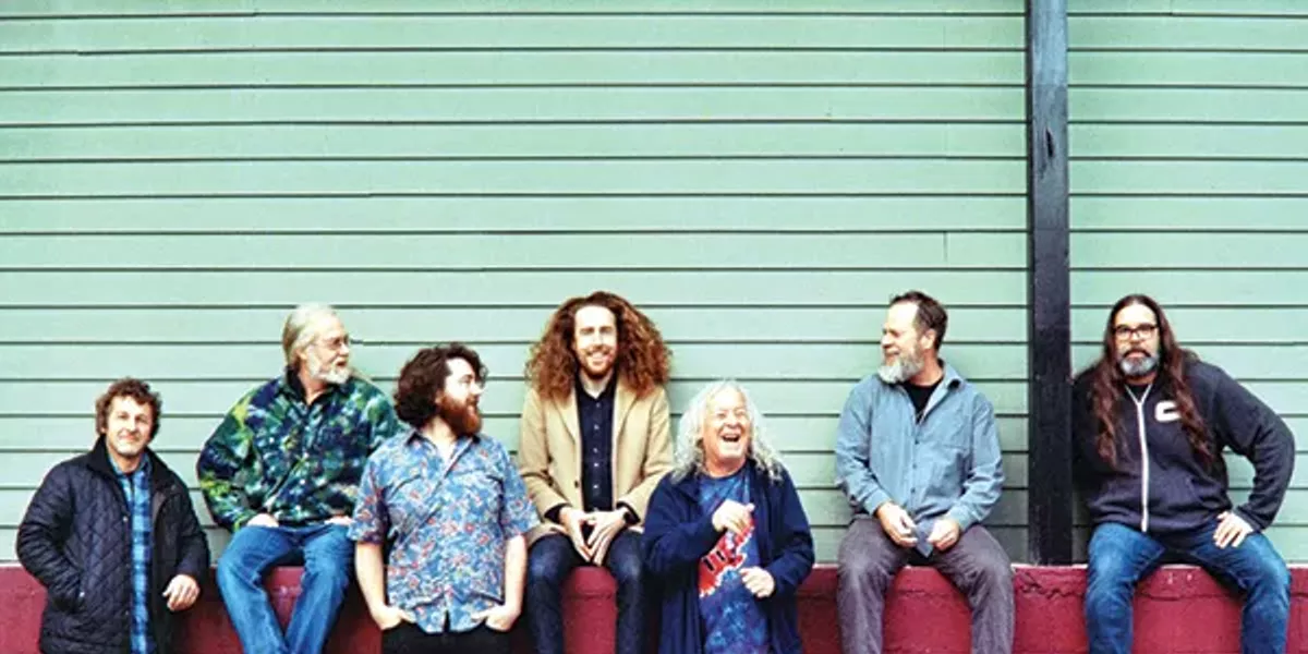 After 20 Years of Playing Oregon, Railroad Earth Returns to Bend - Vimarsana News