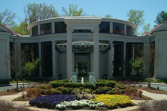 09dba847_museum_front_cropped.jpg