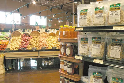 BEST NEW STORE Earth Fare - CATALINA KULCZAR