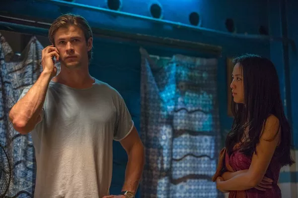 Chris Hemsworth and Tang Wei in Blackhat (Photo: Universal)