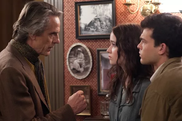 Jeremy Irons, Alice Englert and Alden Ehrenreich in Beautiful Creatures (Photo: Warner)