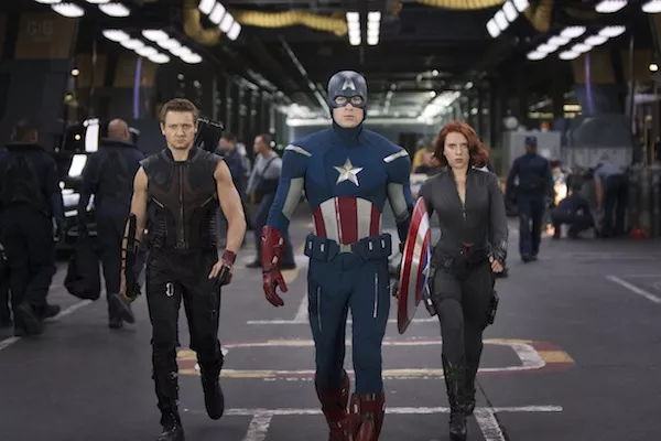 Jeremy Renner, Chris Evans and Scarlett Johansson in The Avengers (Photo: Disney)