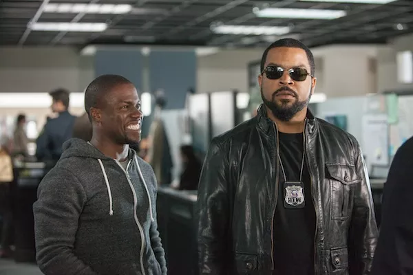 Kevin Hart and Ice Cube in Ride Along (Photo: Universal)