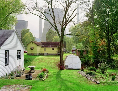 Mitch Epstein, "Amos Coal Power Plant, Raymond, West Virginia," 2004, (Image courtesy the artist and Sikkema Jenkins & Co., New York)