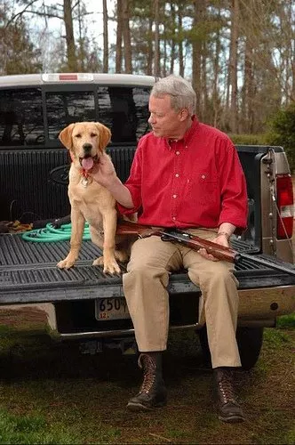 Rep. Paul Broun and his trusty retriever get ready for the hunt