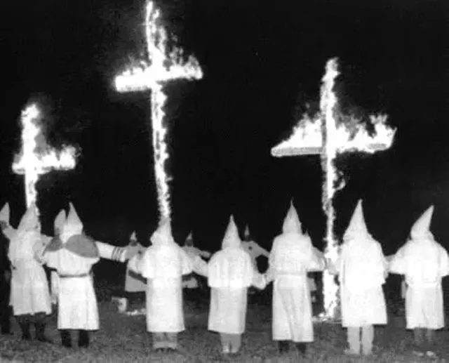 the presence of the kkk or ku klux klan in mississippi in the chamber by john grisham the presence of the kkk or ku klux klan in mississippi in the chamber by john grisham
