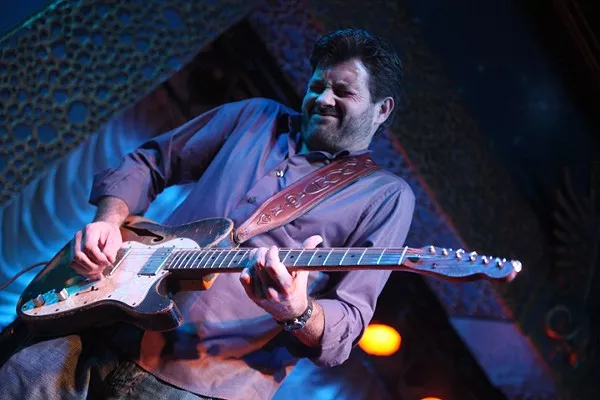 Tab Benoit