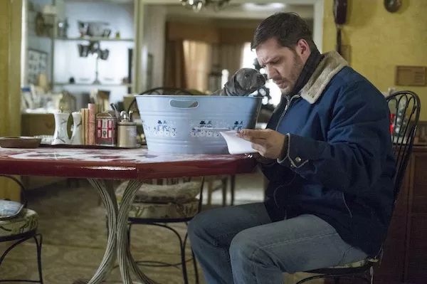 Tom Hardy and friend in The Drop (Photo: Fox Searchlight)