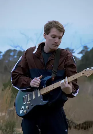 SINGER/SONGWRITER, MIKE SNYDER