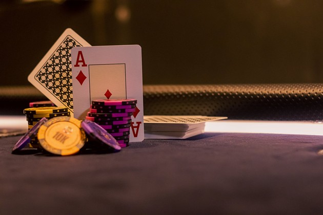 free-photo-of-cards-and-poker-chips-on-the-gaming-table.jpeg