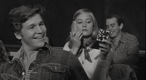 Jeff Bridges and Cybill Shepherd in The Last Picture Show