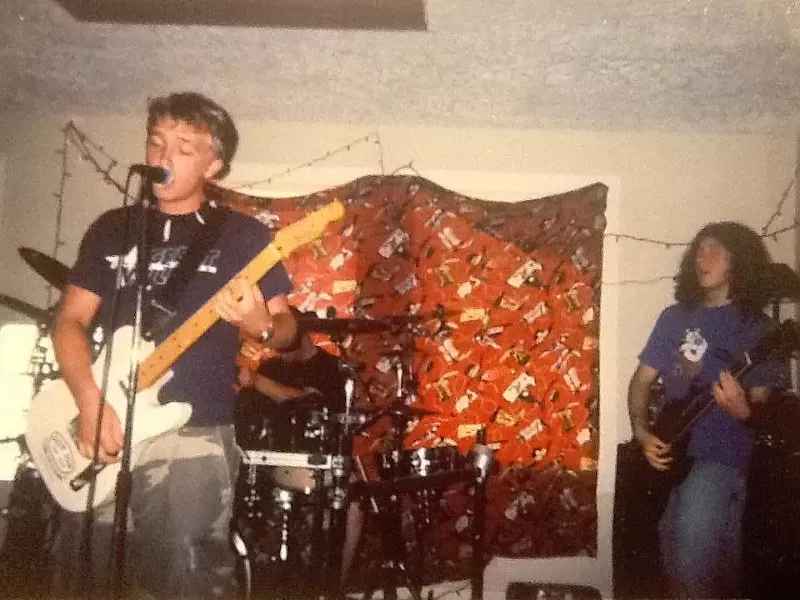Howie and fellow Sugar Glyder founder Rigo in their garage years.
