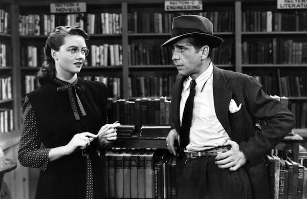 Dorothy Malone and Humphrey Bogart in The Big Sleep (Photo: Warner Bros.)