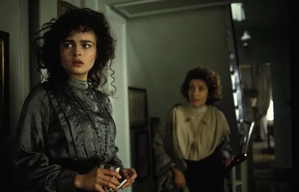 Helena Bonham Carter and Emma Thompson in Howards End (Photo: Cohen)