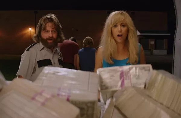 Zach Galifianakis and Kristen Wiig in Masterminds (Photo: Fox & Relativity)