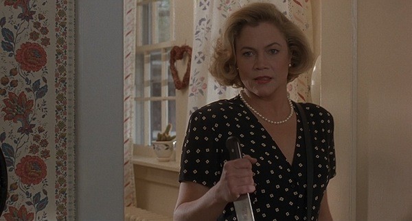 Kathleen Turner in Serial Mom (Photo: Shout! Factory)