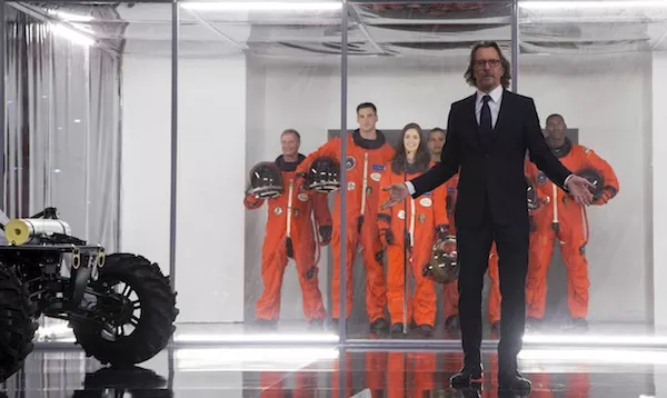 Gary Oldman in The Space Between Us (Photo: STX & Universal)