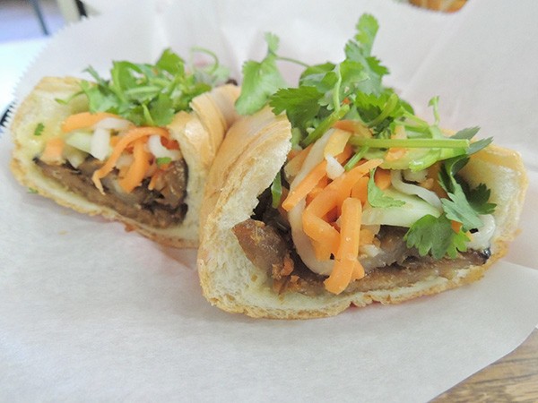Le's Sandwich's Grilled Pork Banh Mi