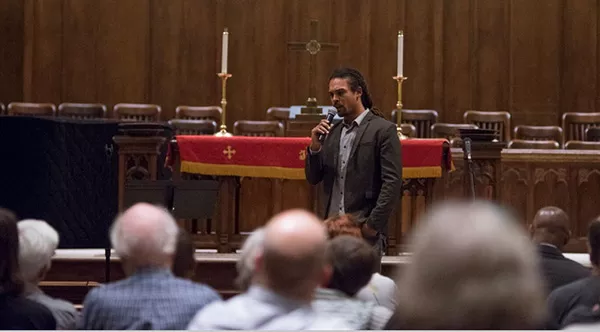 Braxton Winston addresses a crowd of Charlotteans. (Photo by Alvin C. Jacobs, Jr.)