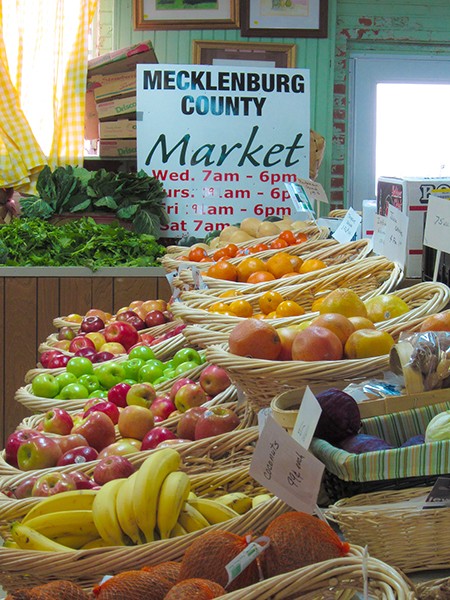 Dale McLaughlin Produce at Mecklenburg County Market.