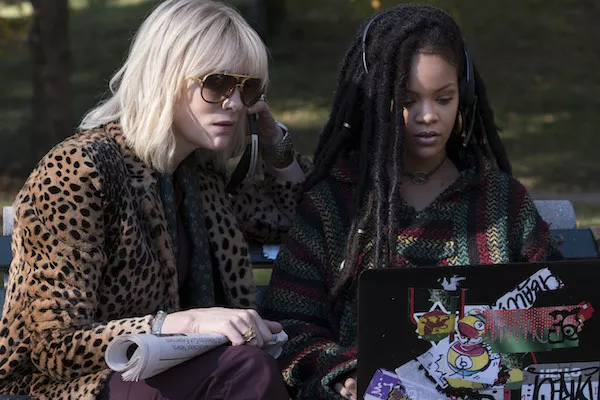 Cate Blanchett and Rihanna in Ocean's 8 (Photo: Warner)