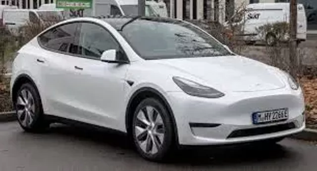 Should You Consider a Hybrid? Exploring the Pros and Cons of Hybrid Cars - Vimarsana News