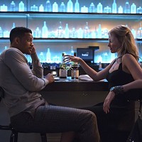 Will Smith and Margot Robbie in Focus (Photo: Warner Bros.)