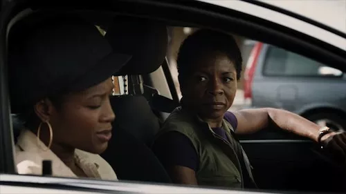 Yolonda Ross and LisaGay Hamilton in Go for Sisters