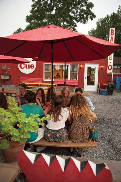 BBQ at ‘Cue on Partition Street.