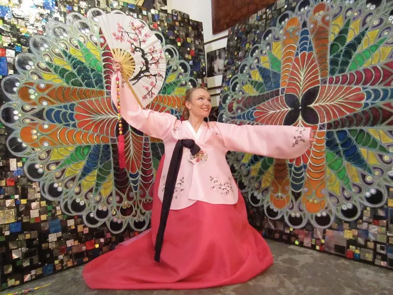 Karen Kriegel of the World Dance Initiative performing Korean dance at the Varga Gallery in Woodstock, part of the Woodstock Goddess Festival on March 10. Photo: Christina Varga.
