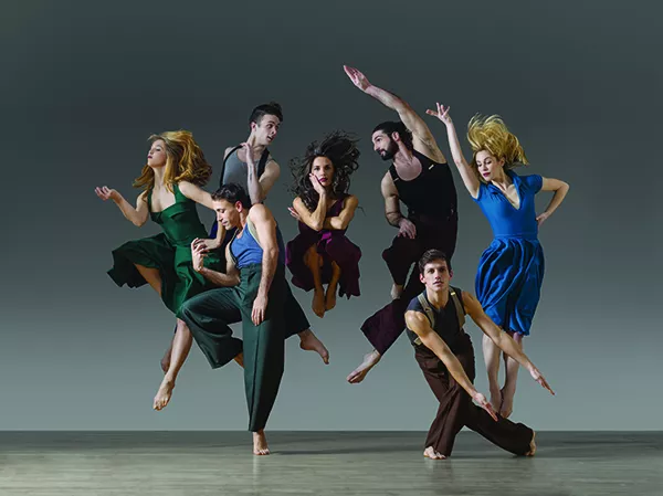 Parsons Dance returns for its tenth season at PS21 Friday and Saturday, August 28 and 29 at 8pm. - LOIS GREENFIELD