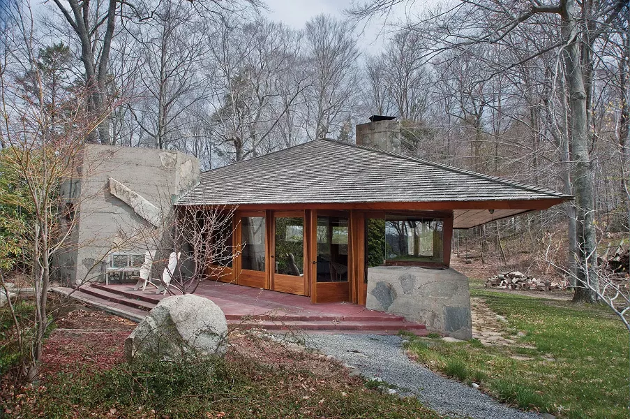 The original cottage built by Frank Lloyd Wright for A. K. Chahroudi on Petra Island in 1952.
