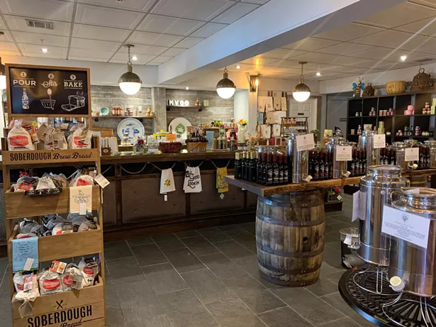 IMAGES COURTESY OF WARWICK VALLEY OLIVE OIL COMPANY