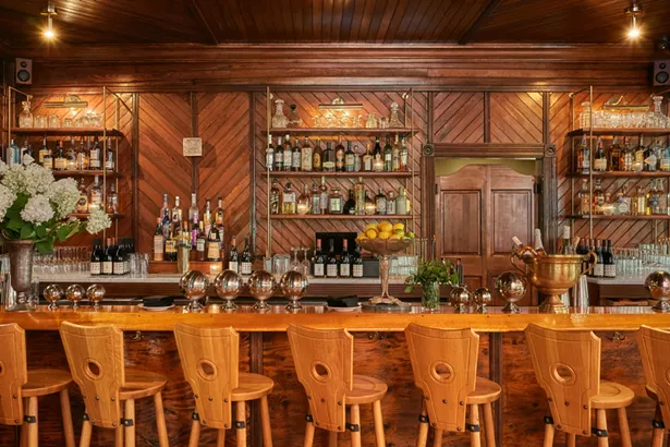 The bar at Hotel Lilien - PHOTO BY DANIEL SCHWARTZ