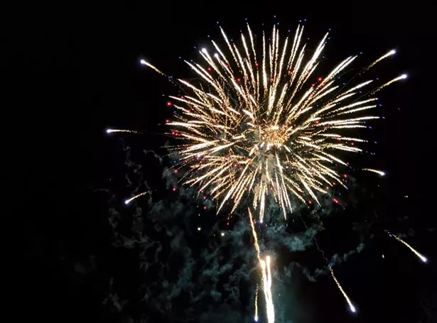 fireworks4th.jpg