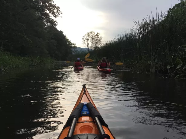 paddling_the_hudson_river.jpg
