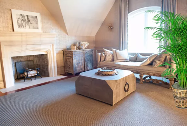 Karastan’s Woolcheck Classics wool carpeting is offered in a range of muted tones which blend well with both contemporary as well as traditional room settings.