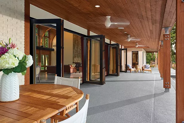 marvin_ultimate_bi-fold_door_9.jpg